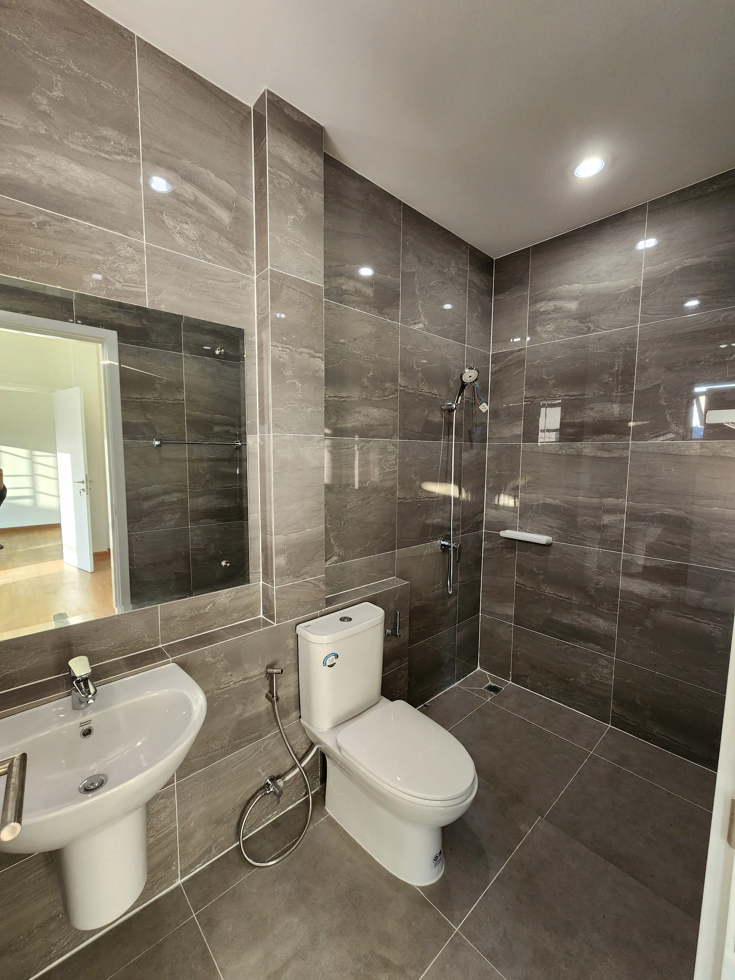 Perfect Life Construction ศูนย์รับสร้างบ้าน ภาพผลงาน Chewarom Nakon In บ้านเดี่ยว รูปที่ 9