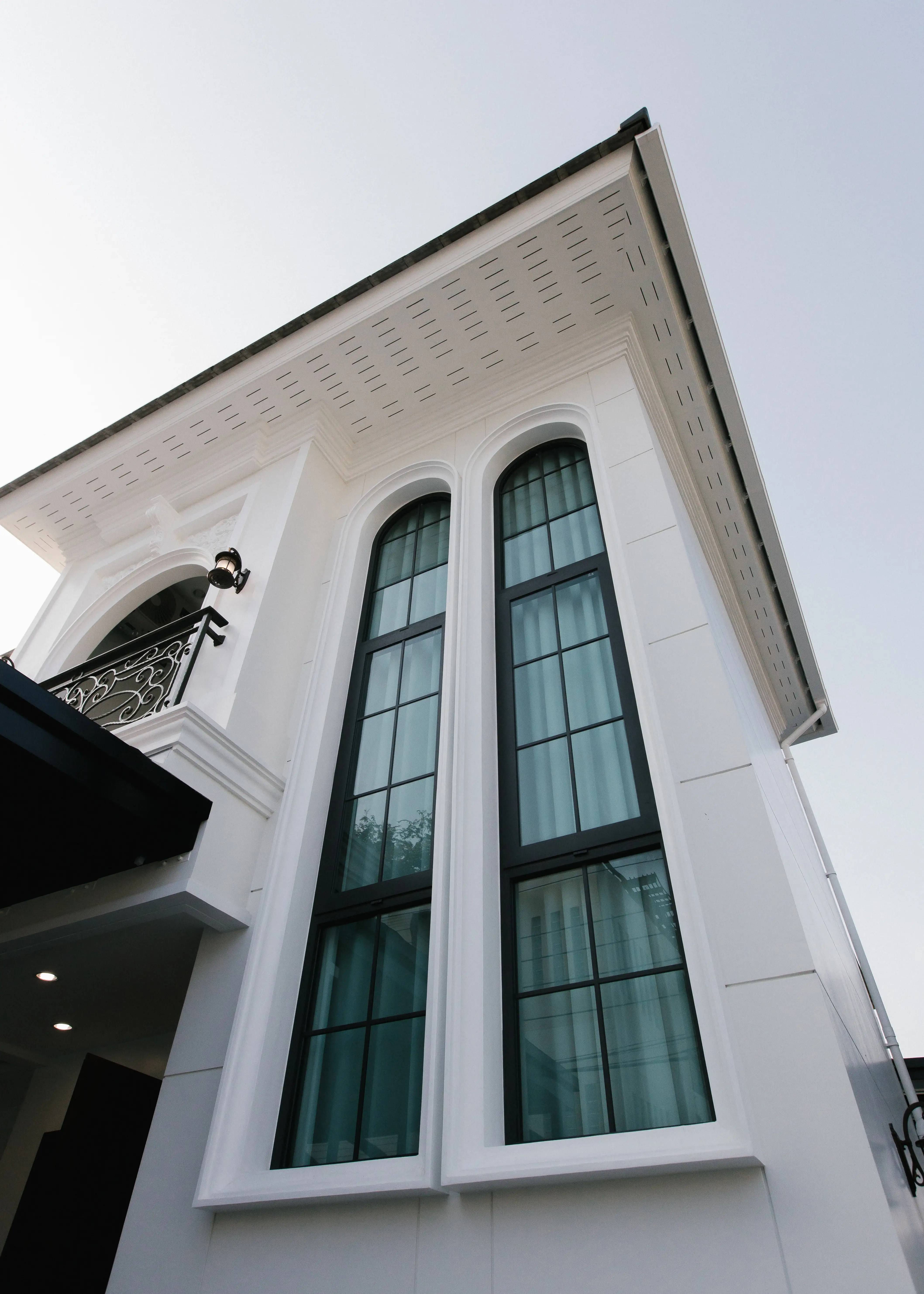 Perfect Life Construction ศูนย์รับสร้างบ้าน ผลงานรับสร้างบ้าน บ้านเดี่ยวสไตล์ Classic คุณปอยและคุณเจน