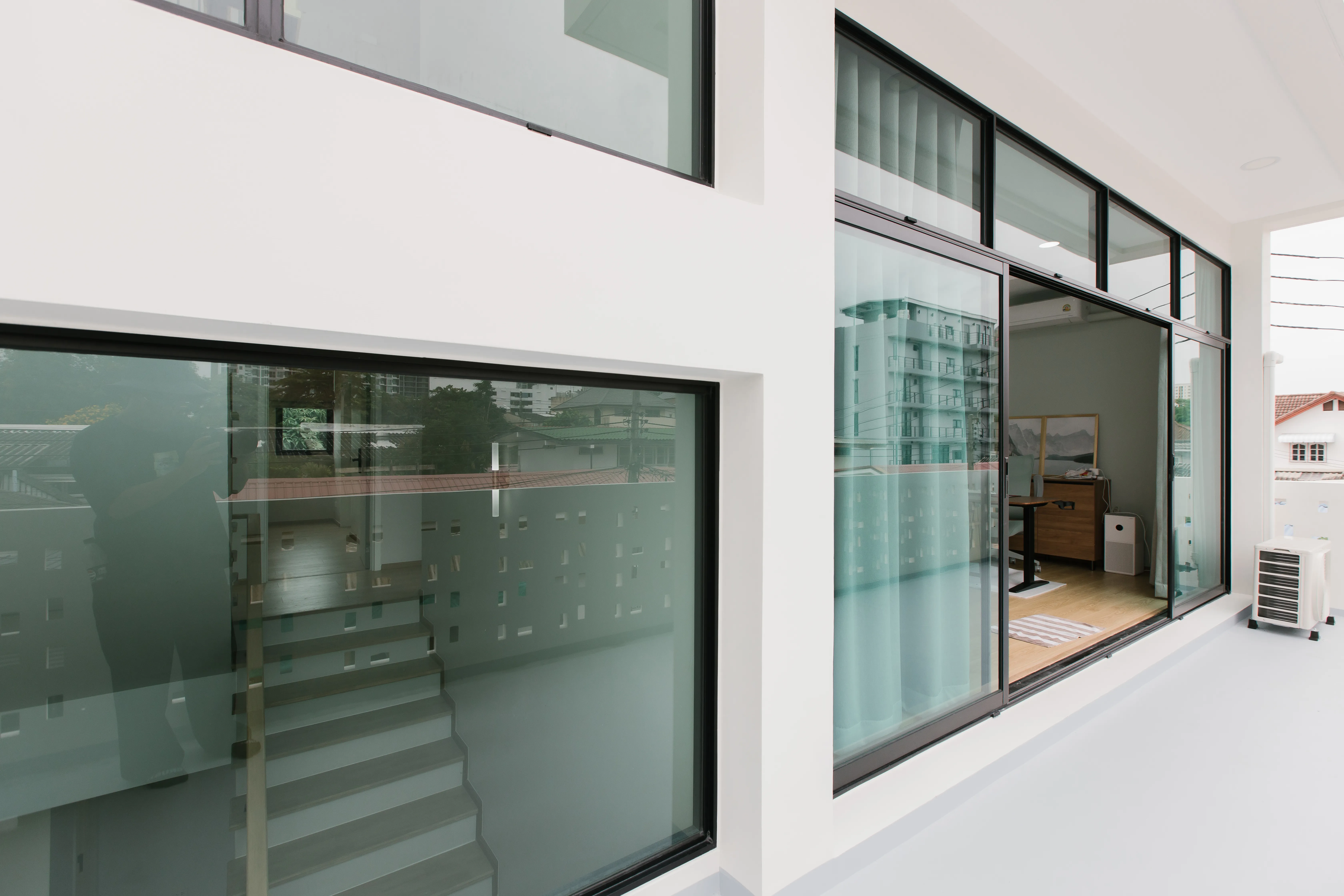 Perfect Life Construction ศูนย์รับสร้างบ้าน ภาพผลงาน บ้านสไตล์ MODERN บ้านคุณเอมมี่คุณแบงค์ รูปที่ 20